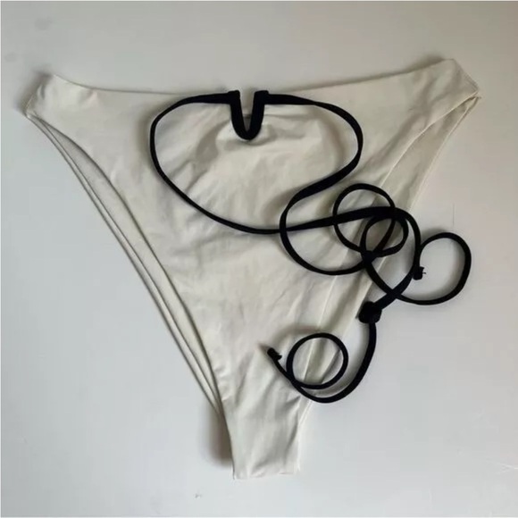 L*Space Joy Bitsy Bikini Bottom in Cream Black - L - Picture 1 of 7